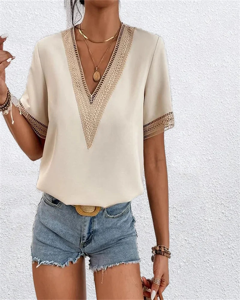 Tereza | Tricou Elegant din Dantelă cu Guler în Formă de V